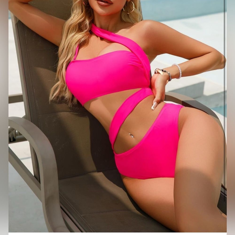 Womens Sexy Cutout One Shoulder High Cut Cheeky Thong Padded Bathing Suit XS - Picture 3 of 12